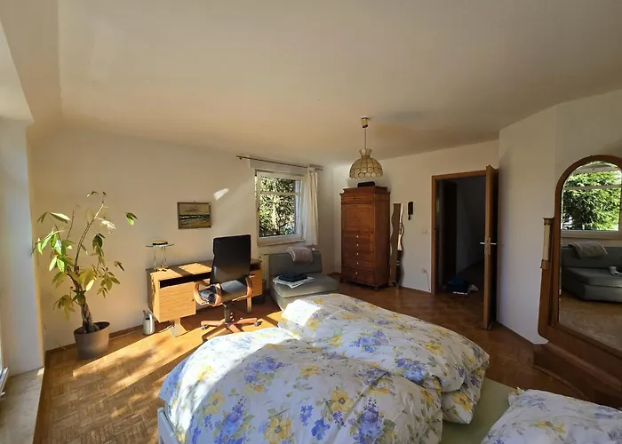 Gemütliche Doppelhaushälfte Mit Garten * Bochum