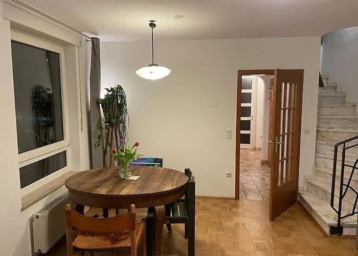 Gemütliche Doppelhaushälfte Mit Garten * Bochum