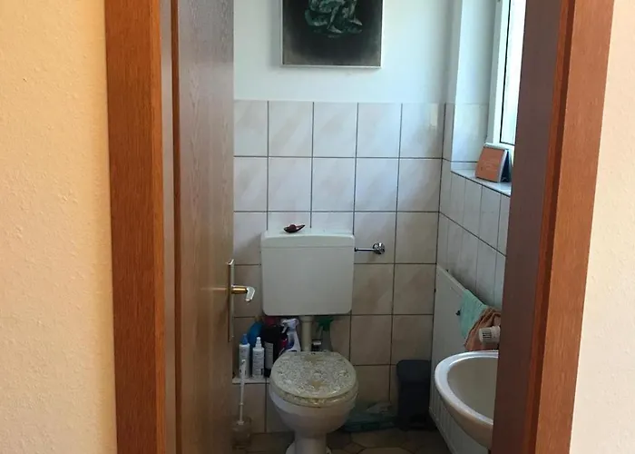 Apartment Gemütliche Doppelhaushälfte Mit Garten *